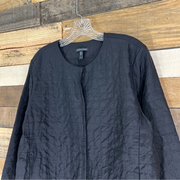 Eileen Fisher Smooth Silk Quilted Jacket Size Small Black - Picture 3 of 9